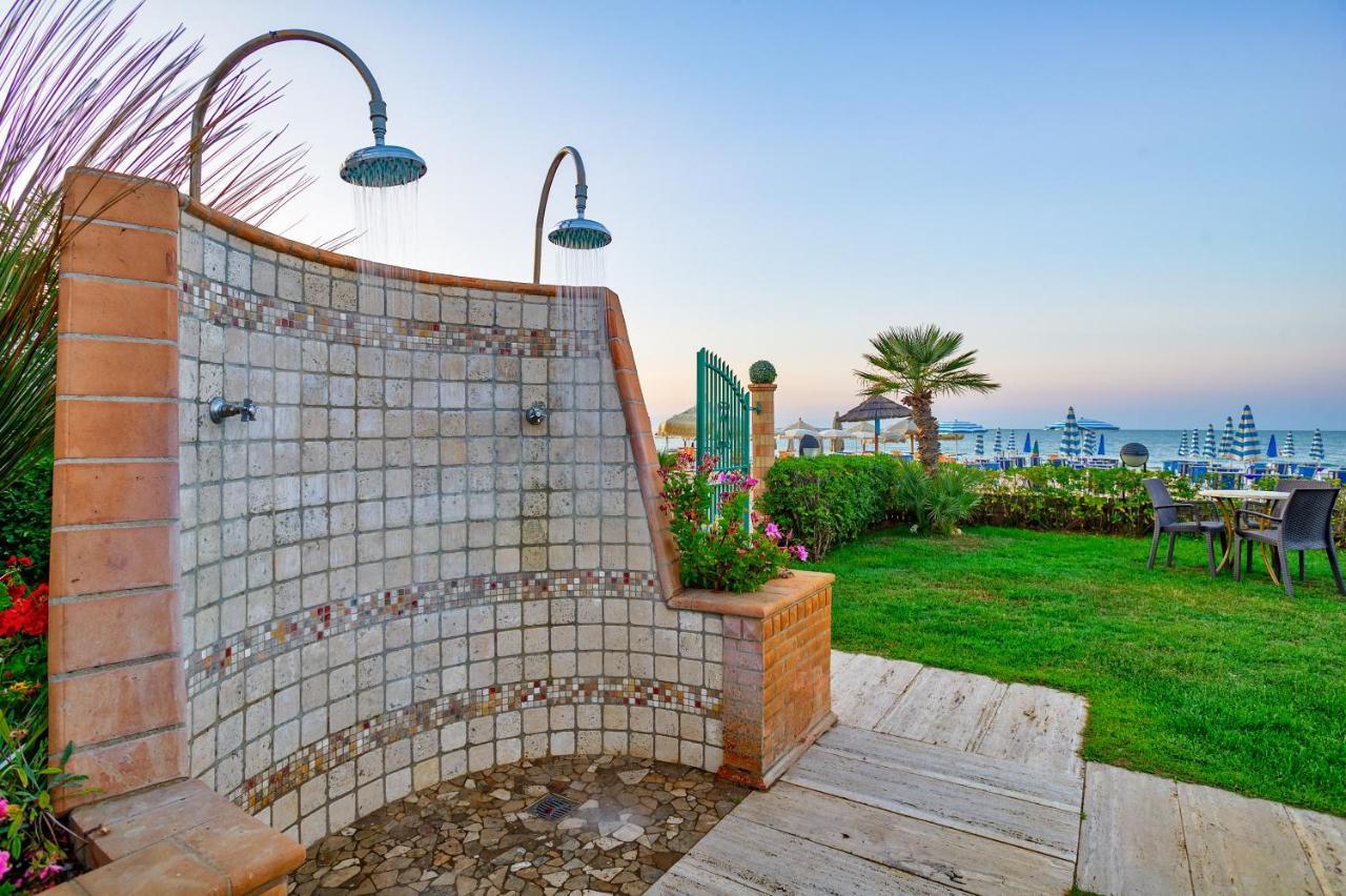 Hotel Miramare - Silvi Marina Exterior photo