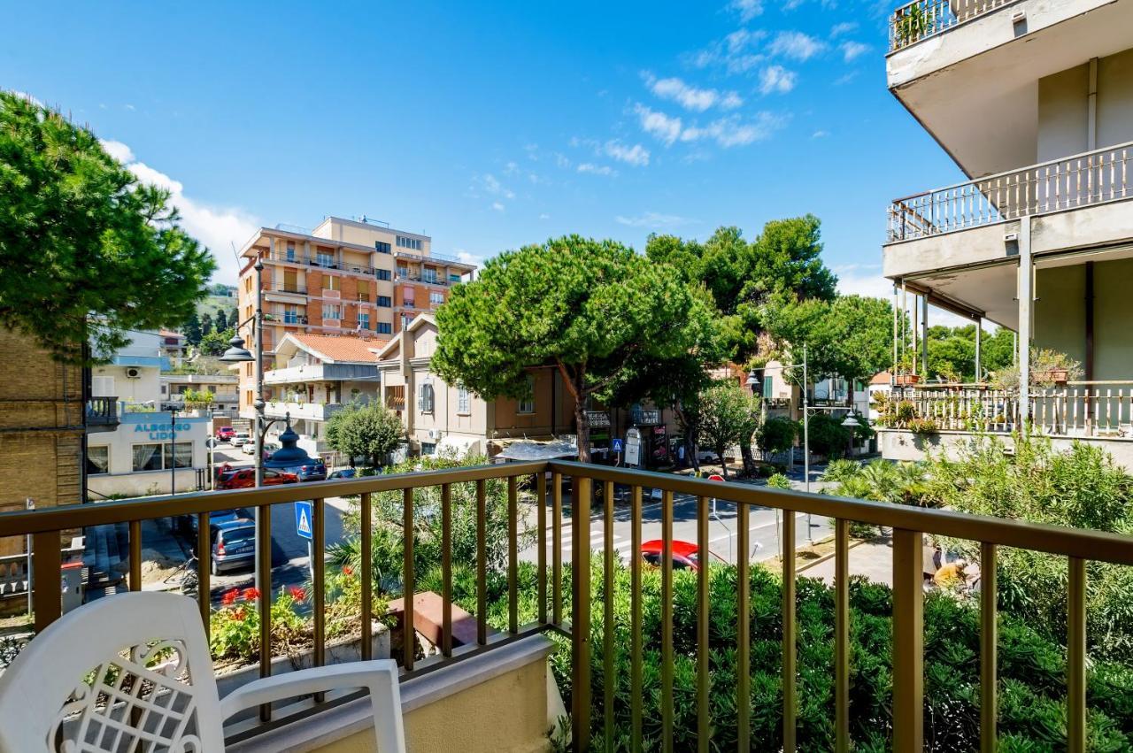 Hotel Miramare - Silvi Marina Exterior photo