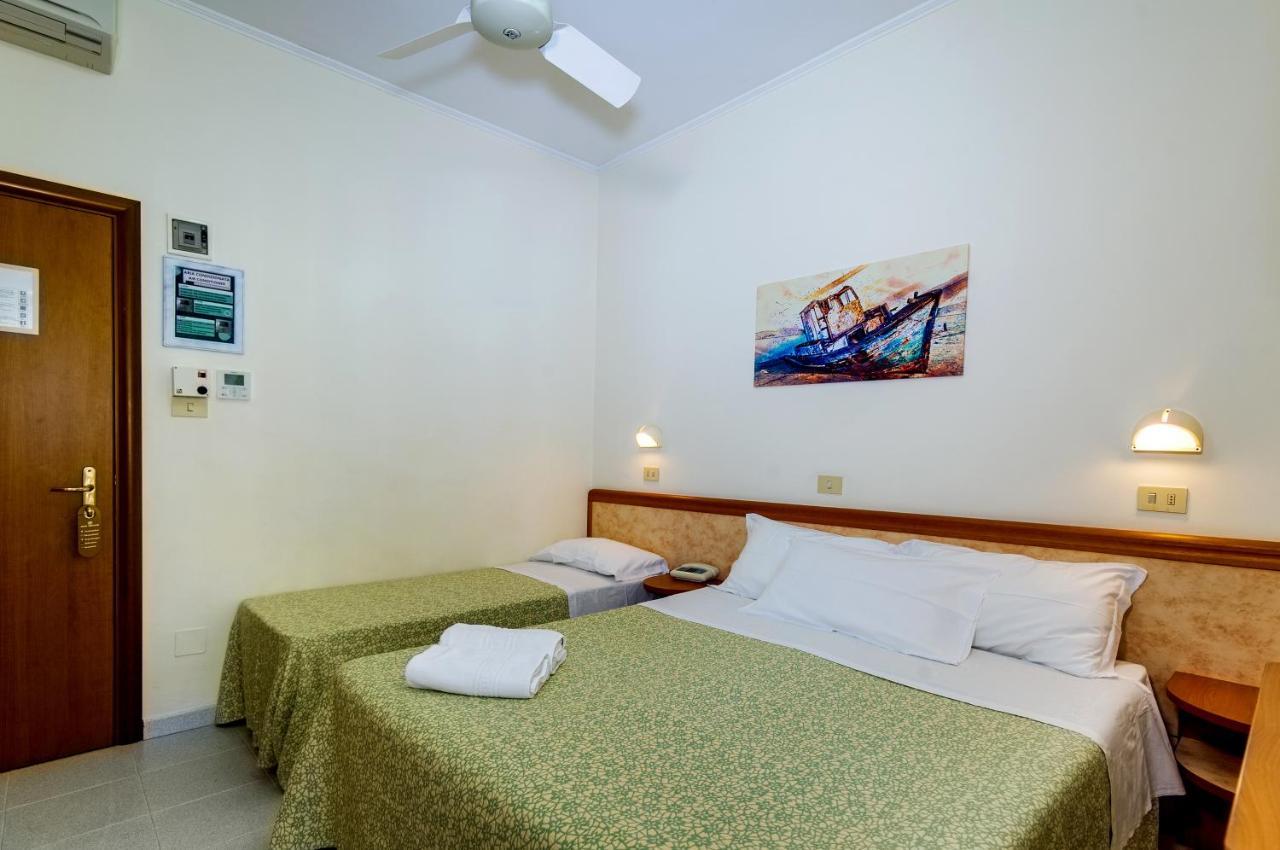 Hotel Miramare - Silvi Marina Exterior photo